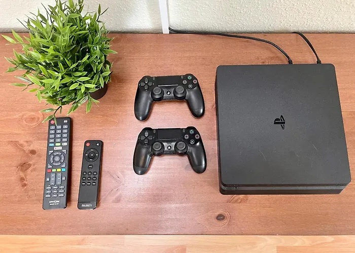 Grosszuegiges I Waschtrockner I Playstation I 5 Gaeste Apartament *