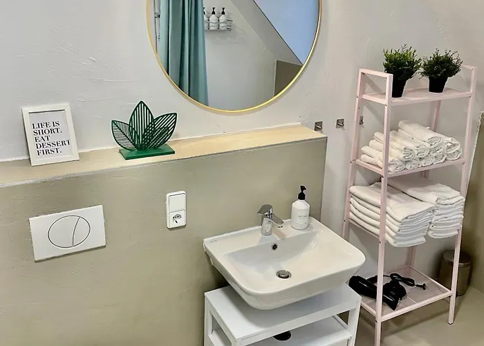 Apartament Grosszuegiges I Waschtrockner I Playstation I 5 Gaeste *